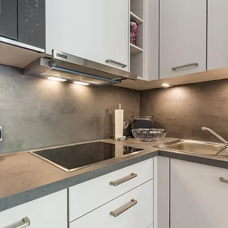 Suennslag, 142 Apartment